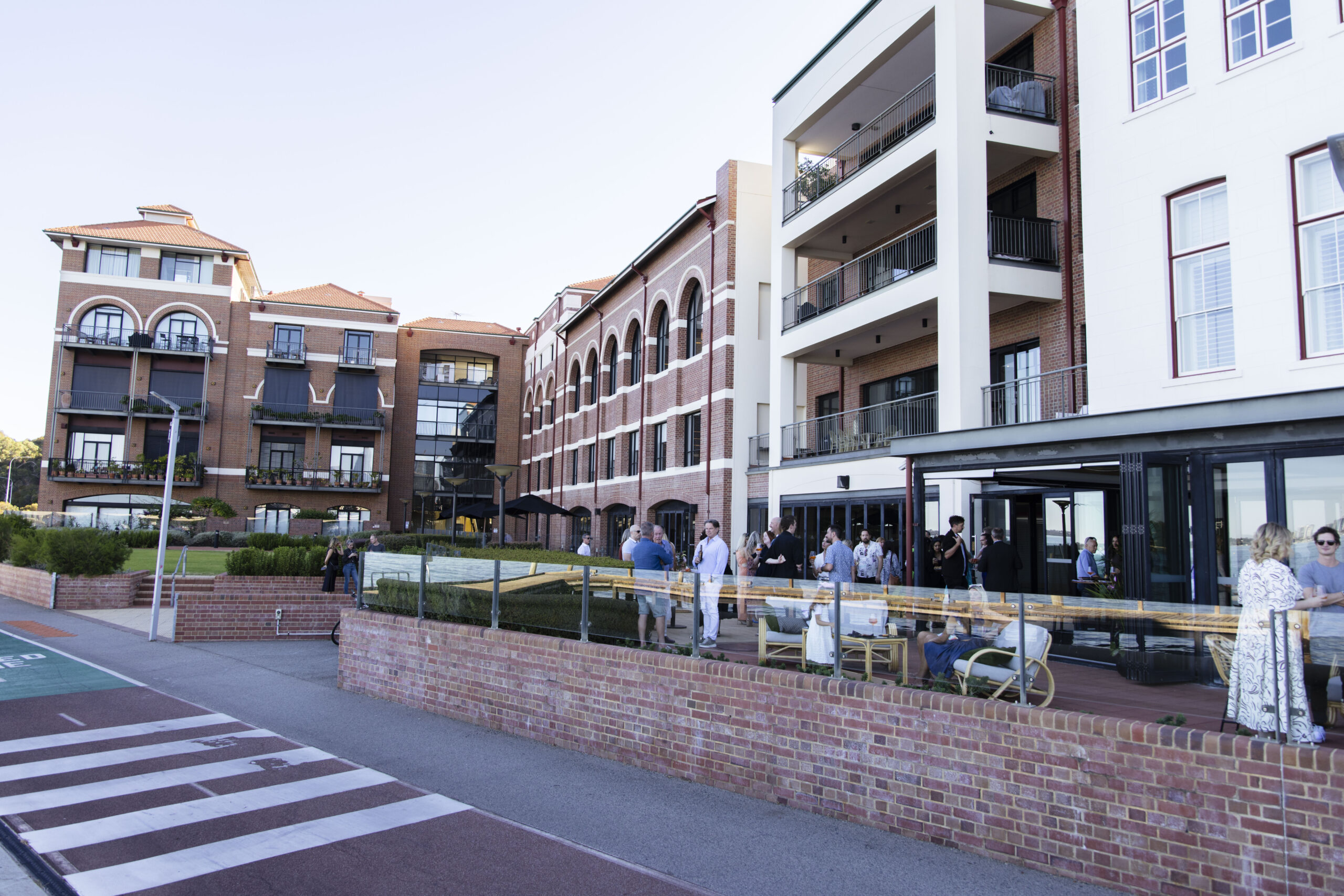 Cooee Next Door Exclusive