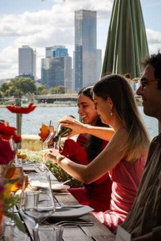 np 260409 cooee 154-(WEB ONLY)