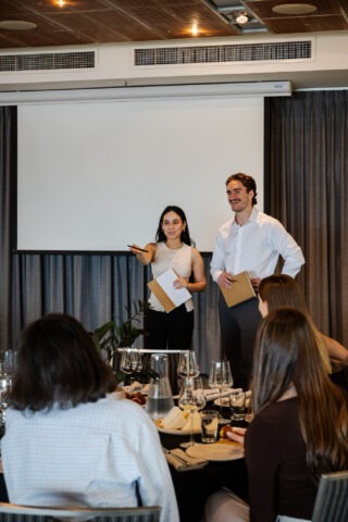 np 260409 cooee 616-(WEB ONLY)